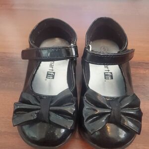 5/$30 SmartFit Toddler Black Mary Jane Shoes w/ Bow | Size 5